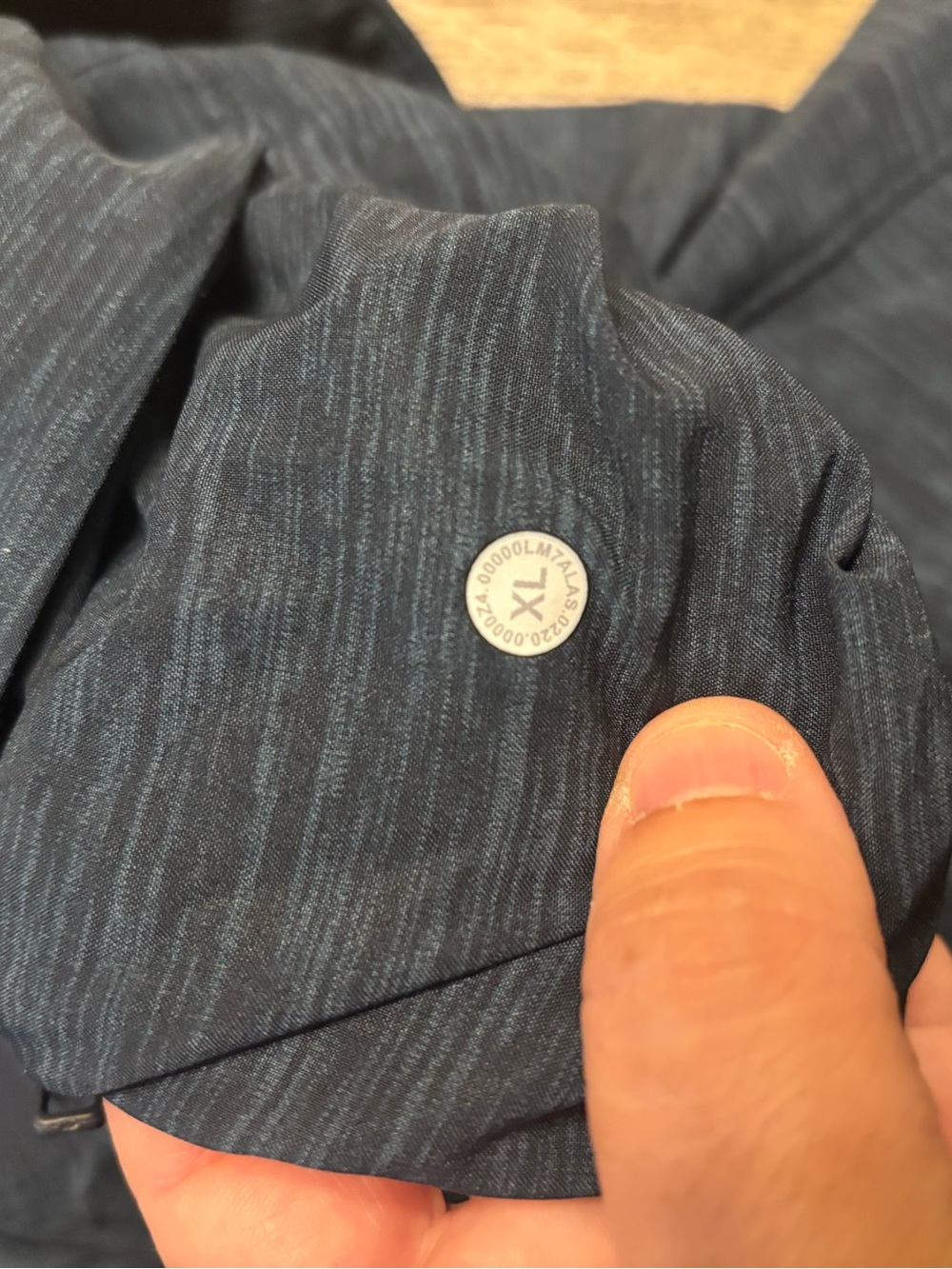 Lululemon T.H.E. Shorts XL navy - Picture 6 of 6